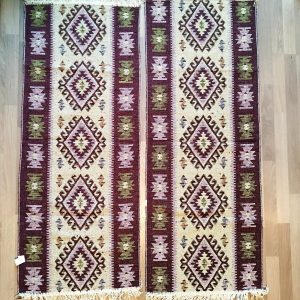 1+1 Covoare traditionale, dimensiunea 60x150cm, maro si crem, model ROMB