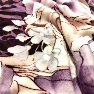 Patura pufoasa, COCOLINO 200x230cm - FLORI MOV - imagine 3