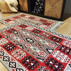 1+1 Covoare traditionale, cu doua fete, dimensiunea 60x90cm HCA22