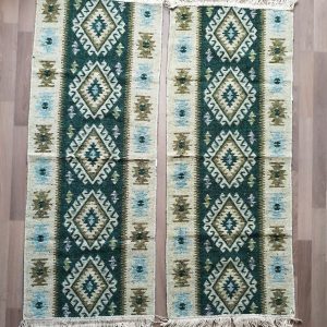 1+1 Covoare traditionale, dimensiunea 60x120cm, verde si crem, model ROMB