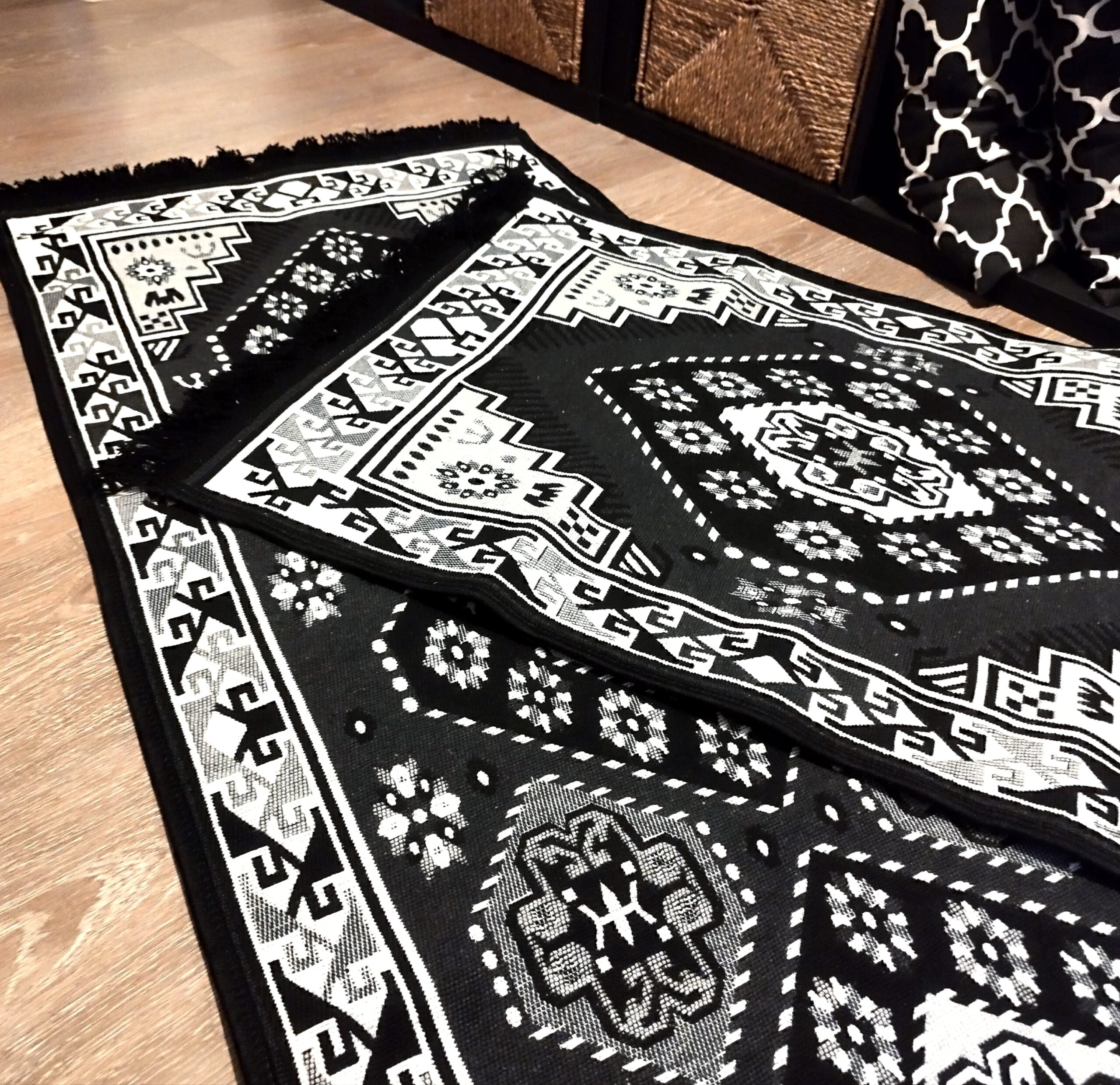 1+1 Covoare traditionale, cu doua fete, dimensiunea 60x90cm+ 120x180cm HCA08 - imagine 4