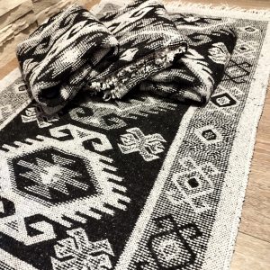 set 4 Covoare traditionale tesute, cu doua fete, dimensiunea 60x150cm, negru si alb, model HORA - imagine 3