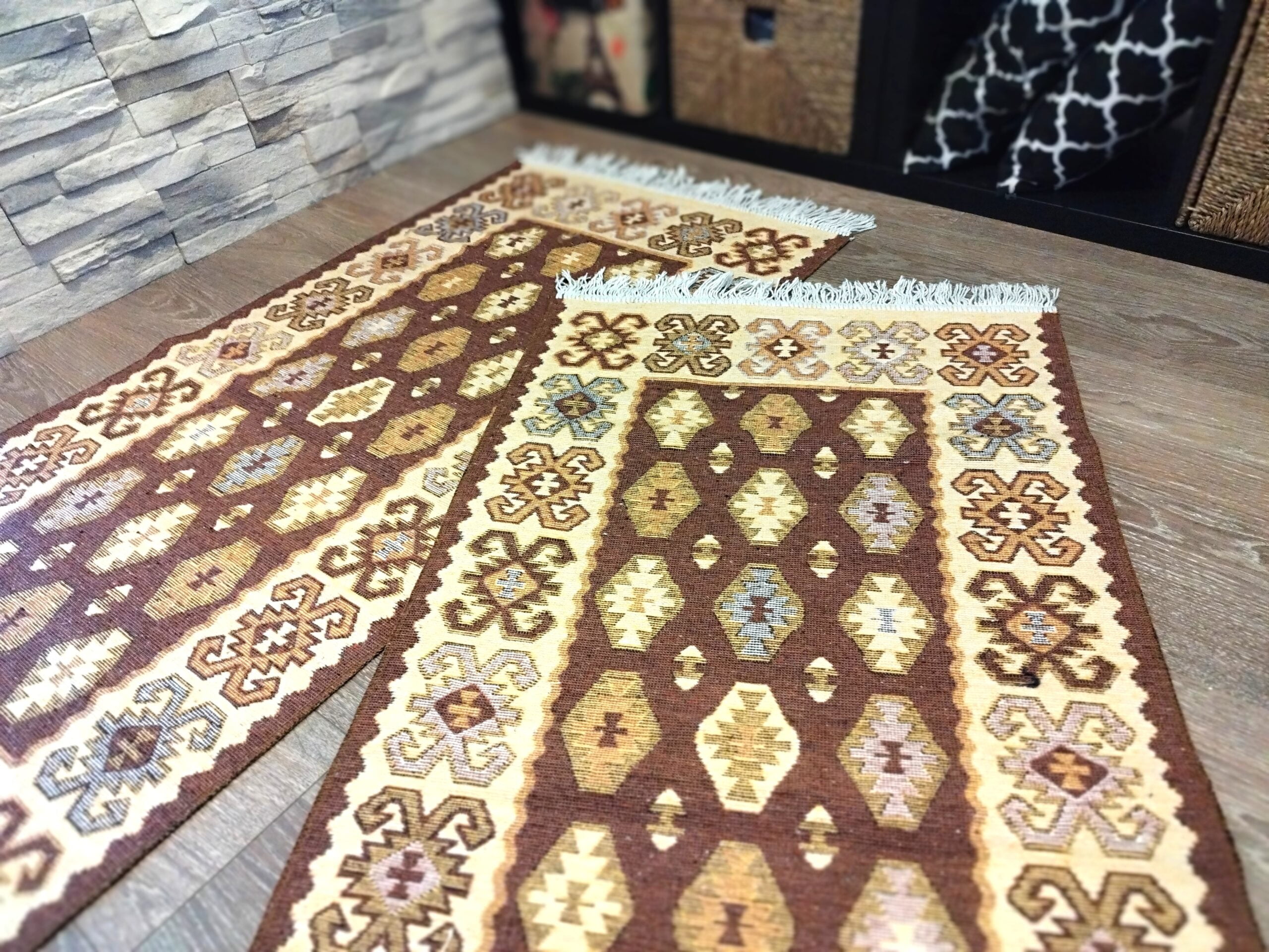 1+1 Covoare traditionale, cu doua fete, dimensiunea 60x120cm HCC01