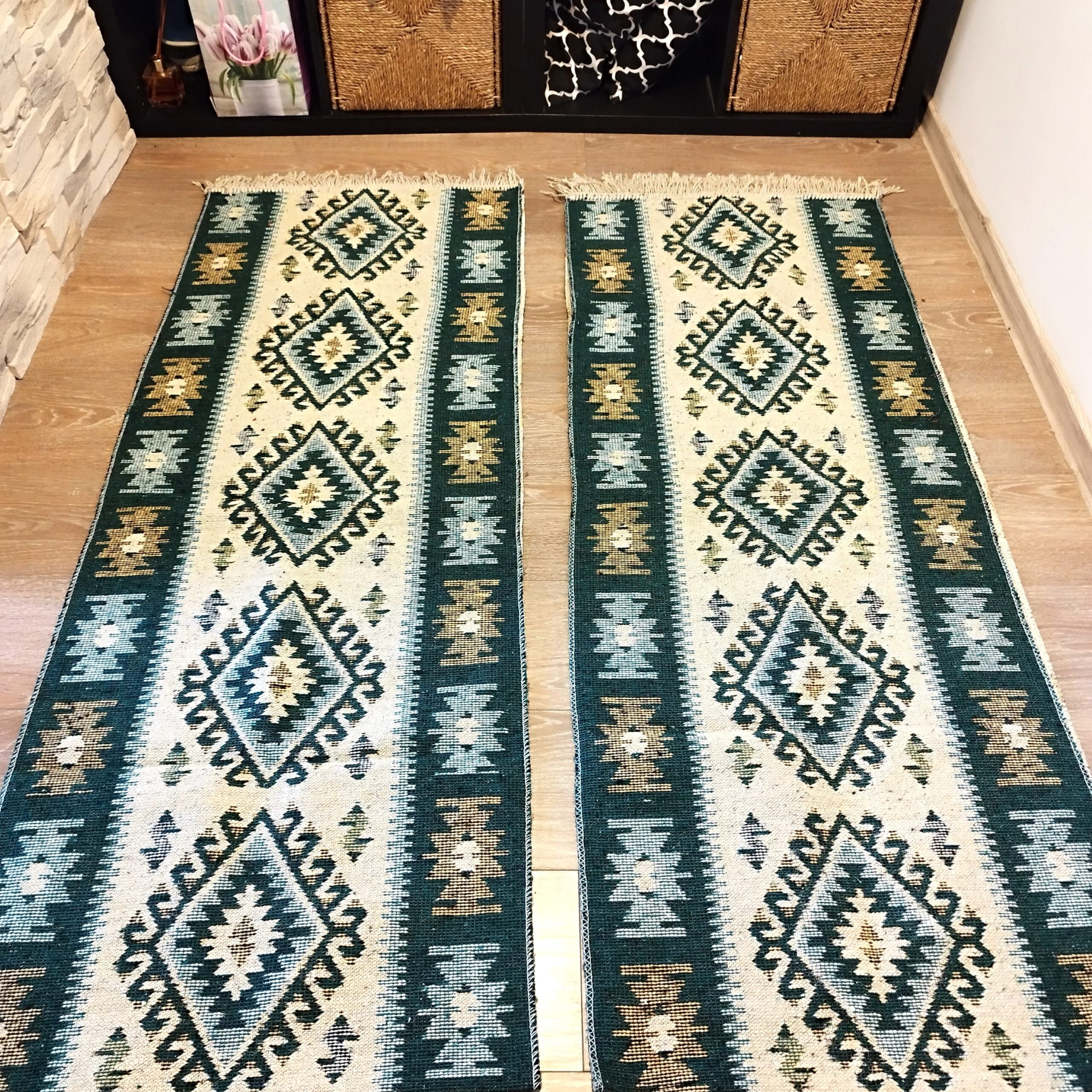 1+1 Covoare traditionale, cu doua fete, dimensiunea 60x300cm, verde si crem, model ROMB - imagine 2