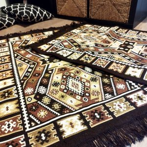 1+1 Covoare traditionale, cu doua fete, dimensiunea 60x90cm+60x150cm, maro si crem HCA09