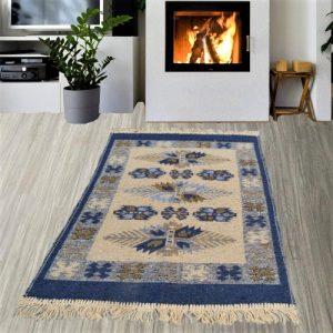 Covor traditional, tesut, cu doua fete, dimensiunea 80x125cm ALBASTRU si crem, model Con de brad