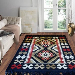 Covor traditional, cu doua fete, dimensiunea 120x180cm  HCA18