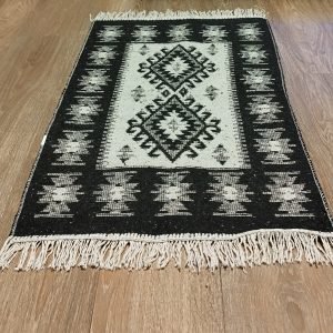 Covor traditional, cu doua fete, dimensiunea 160x250cm, Negru si crem, model ROMB - imagine 4