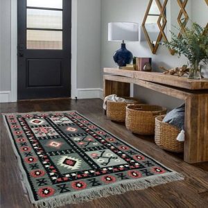 Covor traditional, cu doua fete, dimensiunea 120x180cm  HCA13