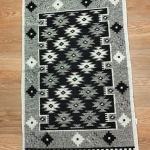 Covor traditional, dimensiunea 80x125cm, negru si gri, model RUSTIC - imagine 3