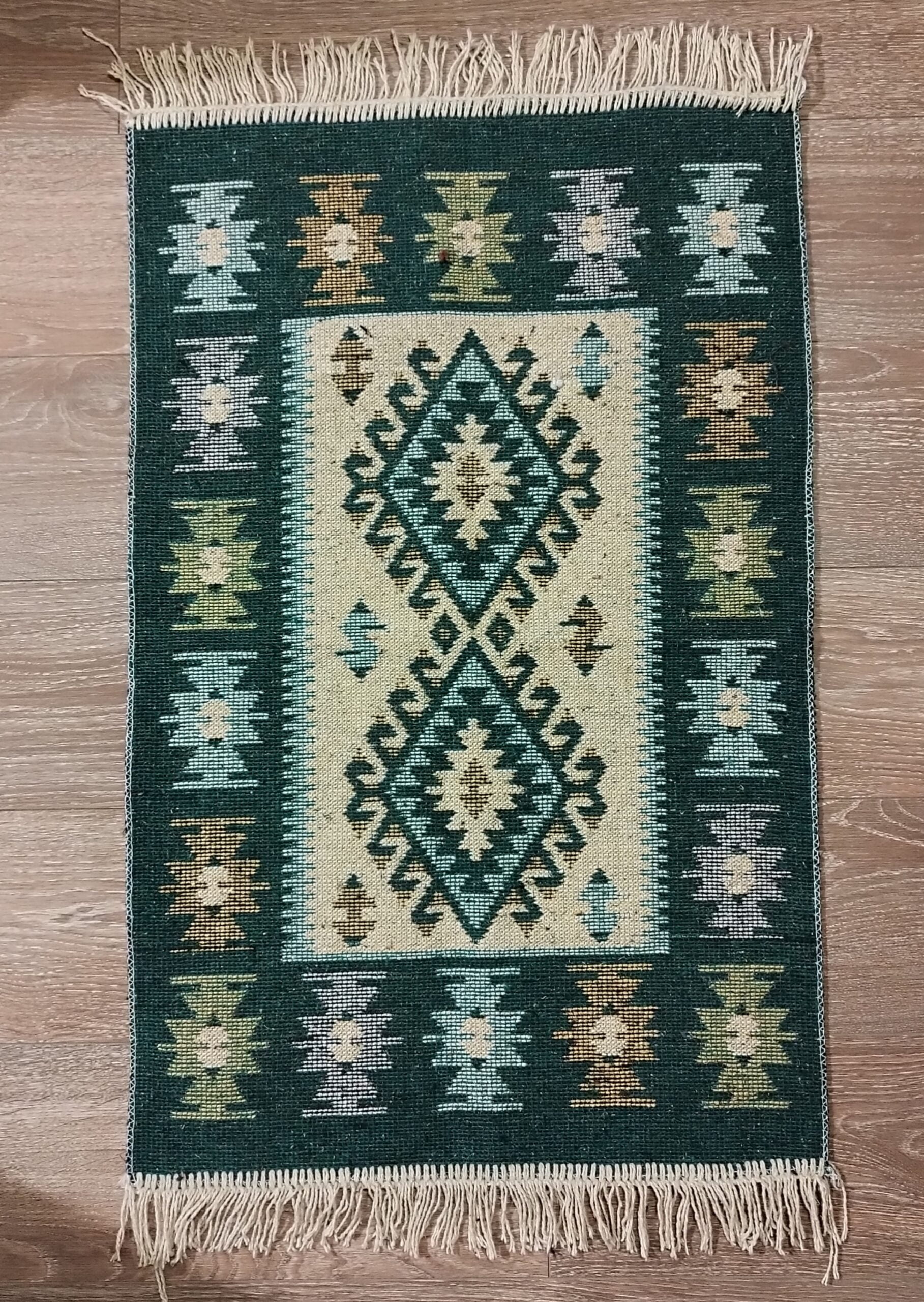 1+2 Covoare traditionale, dimensiunea 1 buc 200x300cm+ 2 buc 60X120cm, verde si crem, model ROMB - imagine 4