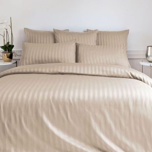Lenjerie din Damasc bumbac 100%, dungi 1cm, pentru pat XXL -cearsaf pilota 200x230cm, cearsaf pat 240x260cm, 2 fete perna 50x70cm, cu rama decorativa Capucino - imagine 3