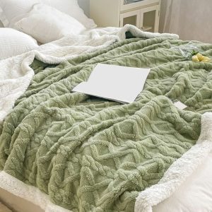 Patura calduroasa, cu Blanita Cocolino 200x230cm -VERDE OLIVE