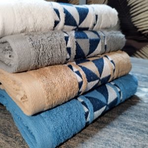 Set 4 prosoape baie , bumbac 100%, dimensiune 50x90cm jacquard Geometric - imagine 4