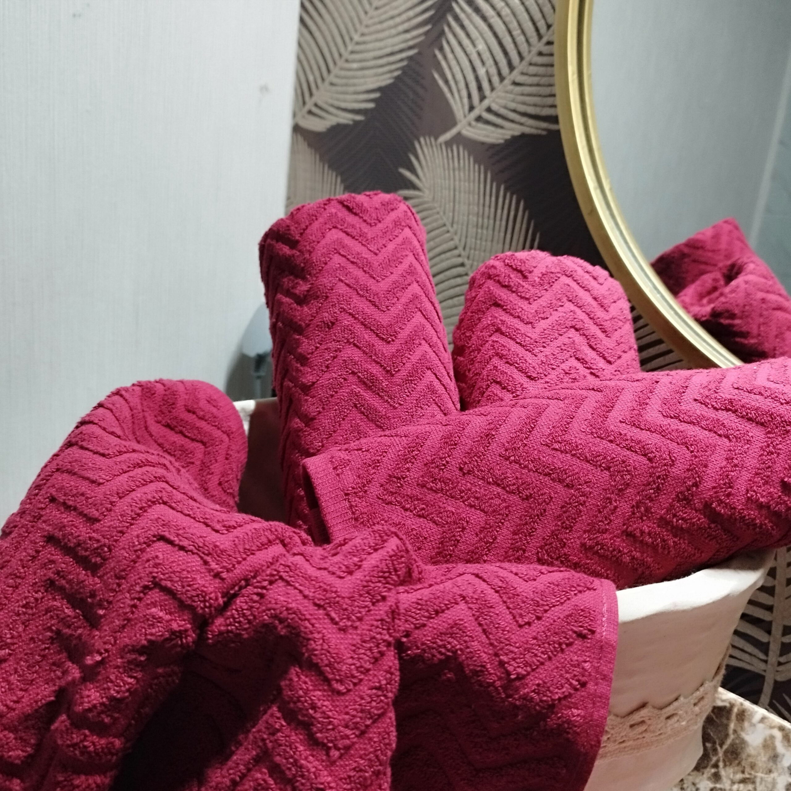 Set 4 prosoape baie , bumbac 100%, dimensiune 50x100cm Waves BORDO