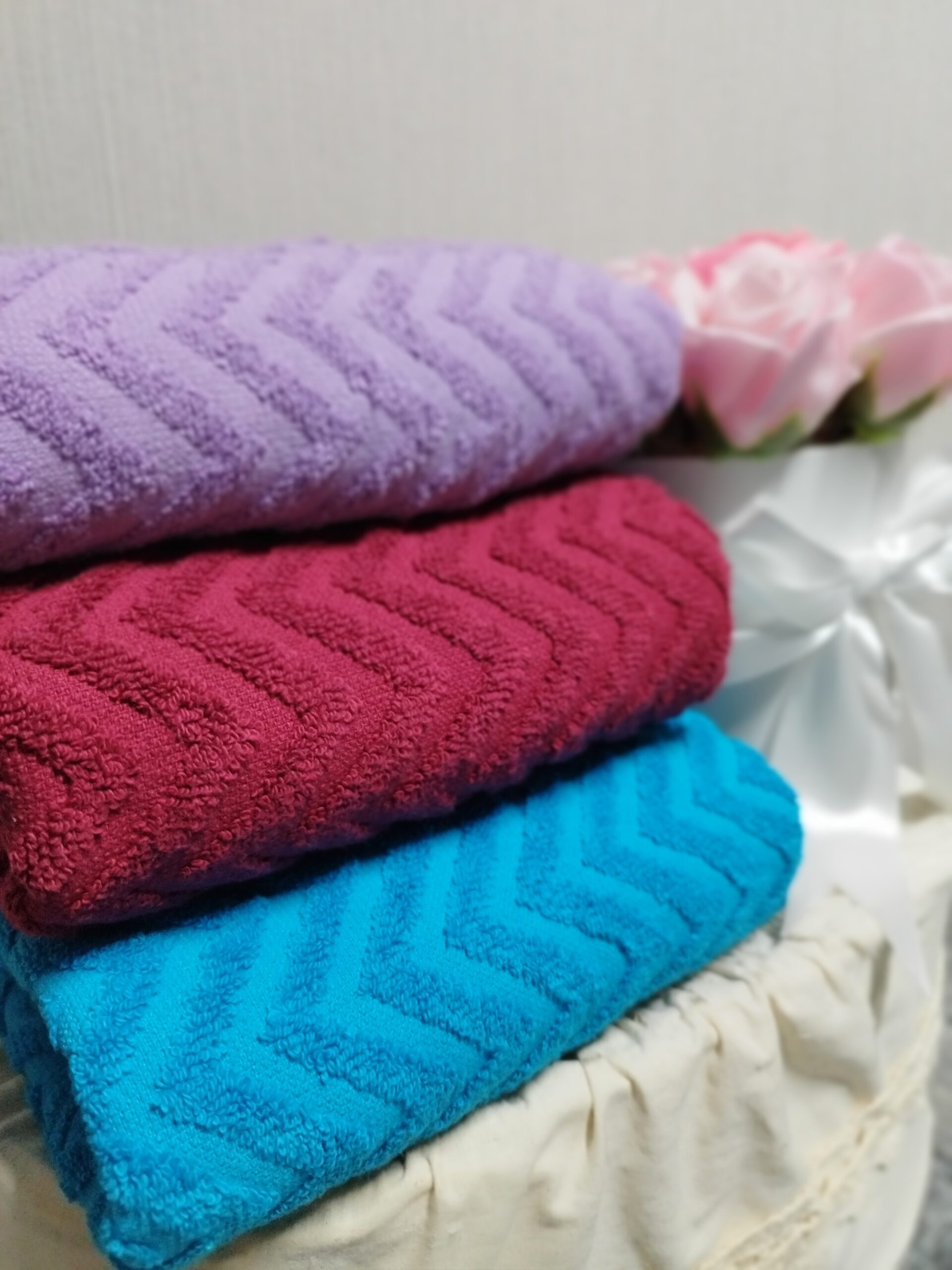 Set 3 prosoape baie , bumbac 100%, dimensiune 50x100cm Waves Bordo, Lila, Turquoise
