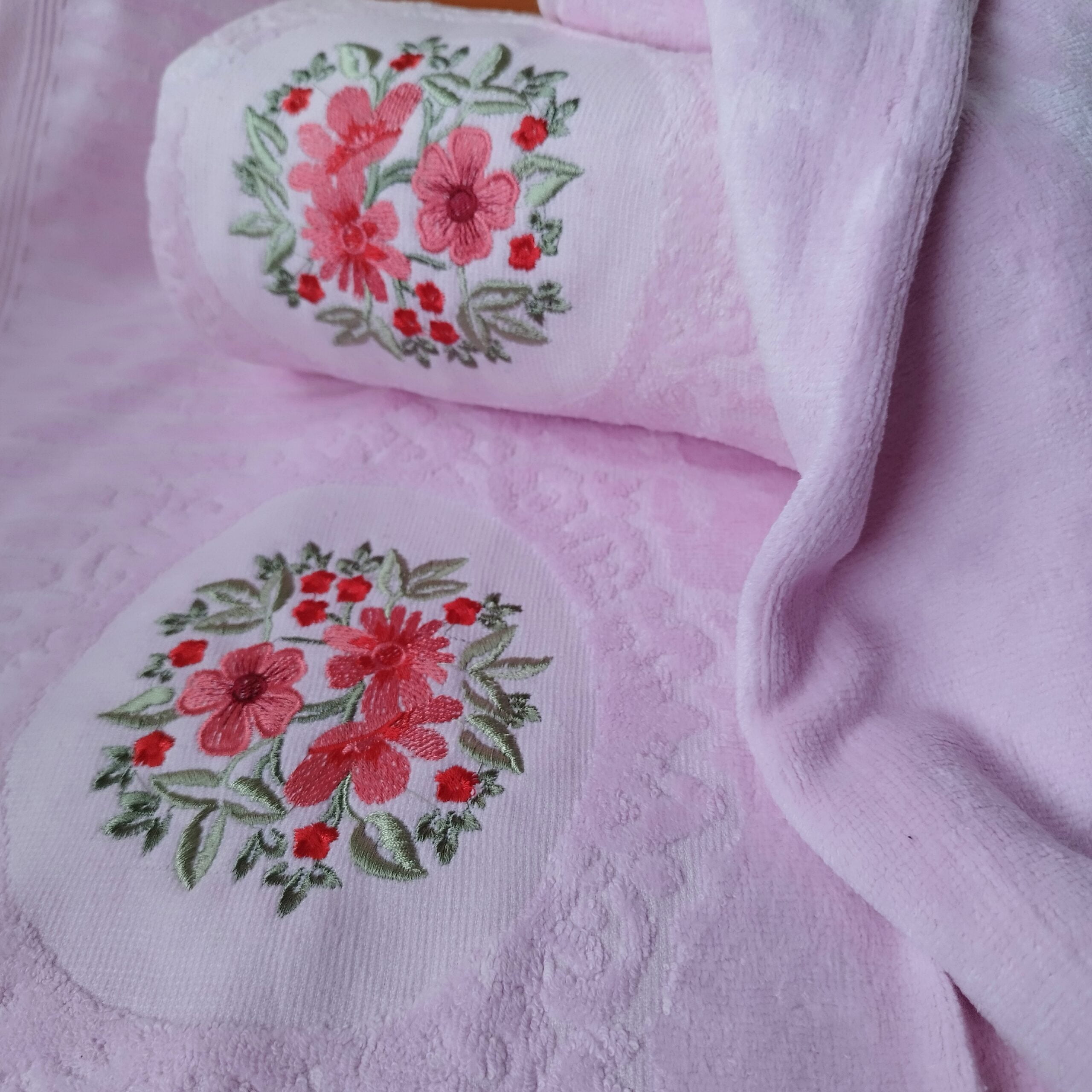 Set 2 prosoape baie, bumbac 100%, dimensiune 50x90cm+ 70x140cm Rose Catifee - imagine 2