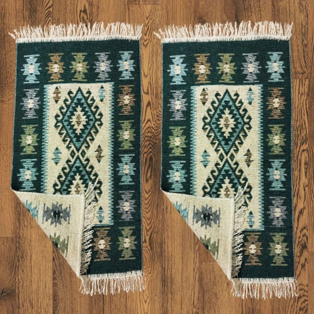 1+1 Covoare traditionale, dimensiunea 80x125cm, verde si crem, model ROMB