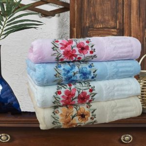 Set 4 prosoape baie, bumbac 100%, dimensiune 70x140cm colorate Catifee
