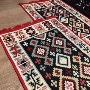 1+1 Covoare traditionale, cu doua fete, dimensiunea 60x90cm+ 120x180cm HCA19